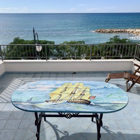 Tavolo in pietra lavica Veliero