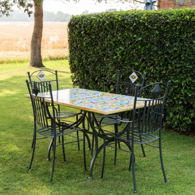 Tavolo in pietra lavica Grottesche